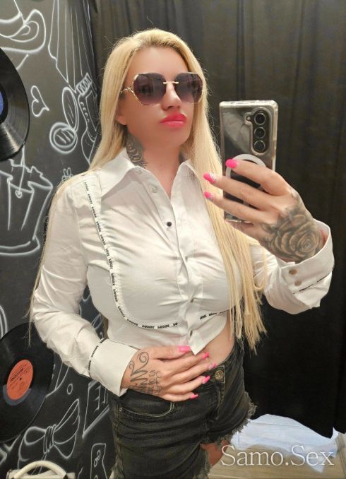 Нова в града 💋 -  снимка 1