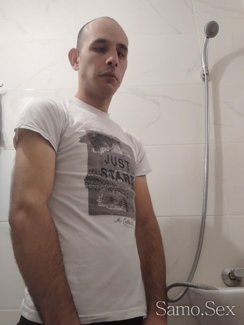 Предлагам за двоки и жени мъже -  снимка 1