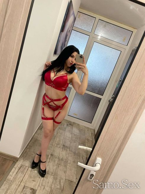 Дама с класа и магнетизъм💎✨ -  снимка 3