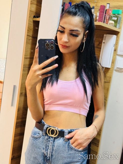 Реална -  снимка 1