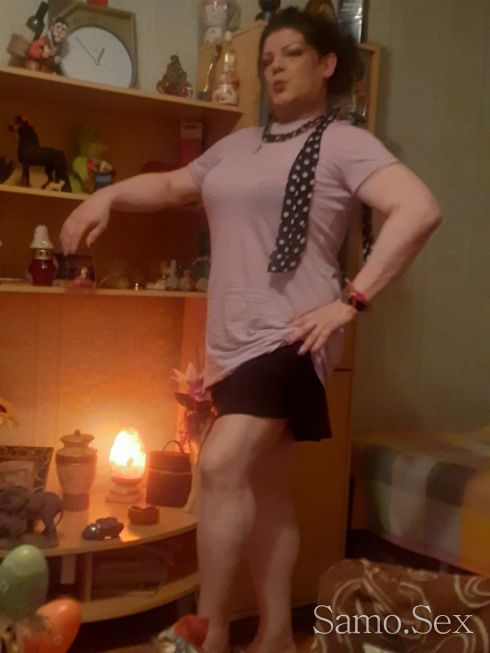 Активно-пасивна с 18см.член!😜👅😜ЕЛА ДА СВЪРШИМ НА 69.👅😜👄💅🍆 -  снимка 2