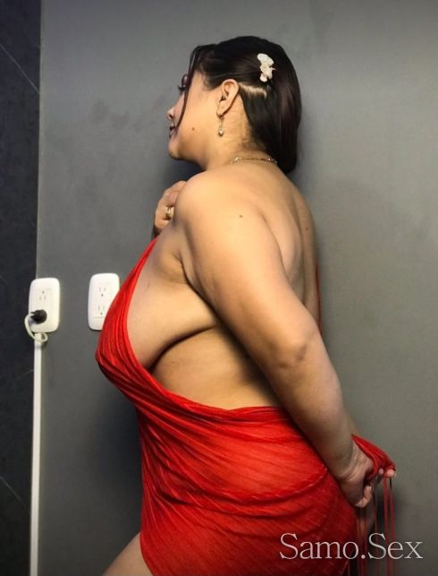 твоята милф 💯 -  снимка 6