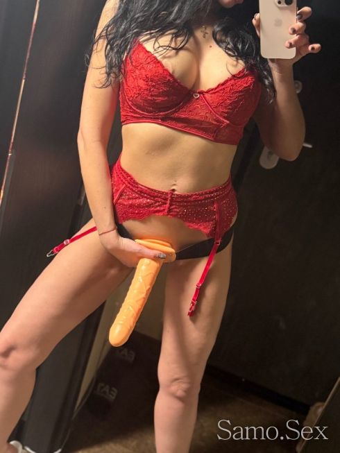 ♥️🐈‍⬛Onlyfansemodel Crystail Maiden🐈‍⬛♥️ -  снимка 3