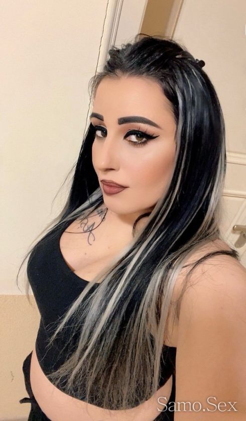 Аз и ти две във едно🍓💋 -  снимка 8