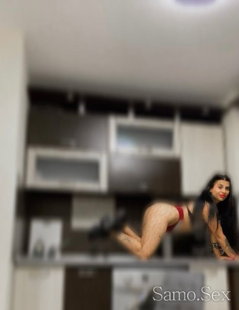 Тук съм за малко 😘нова -  снимка 5