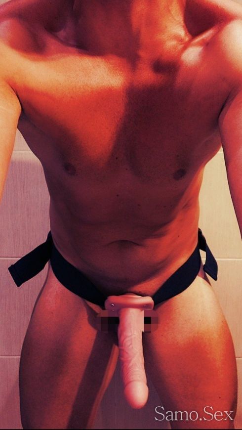 Strapon Domination -  снимка 1