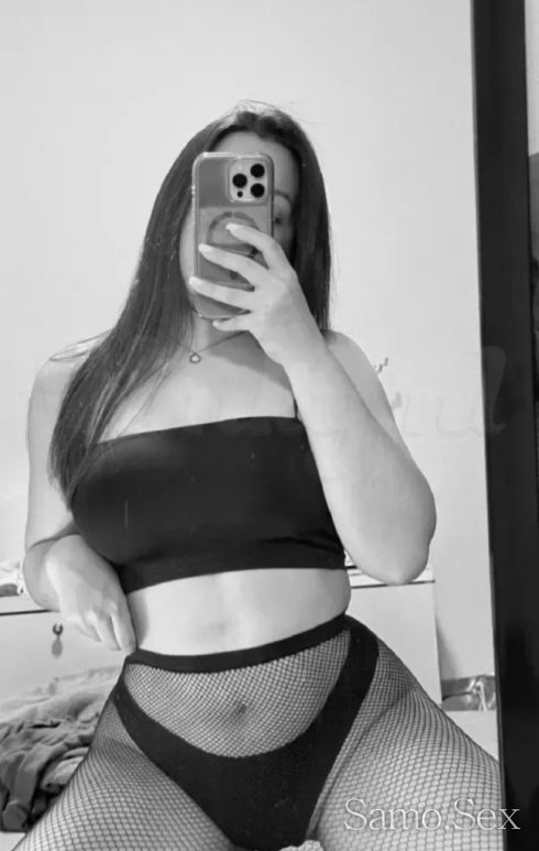 Дани тука за първи път в гръд -  снимка 1