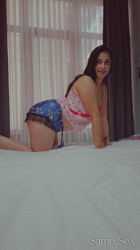 Здравей 👅 -  снимка 1