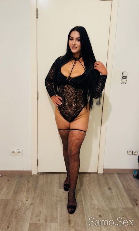 İ V O N N A - Ненаситна мръсница Свърши го в Мен !!! -  снимка 3