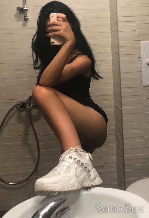 Сладката за изкушение 💋🥰 -  снимка 2