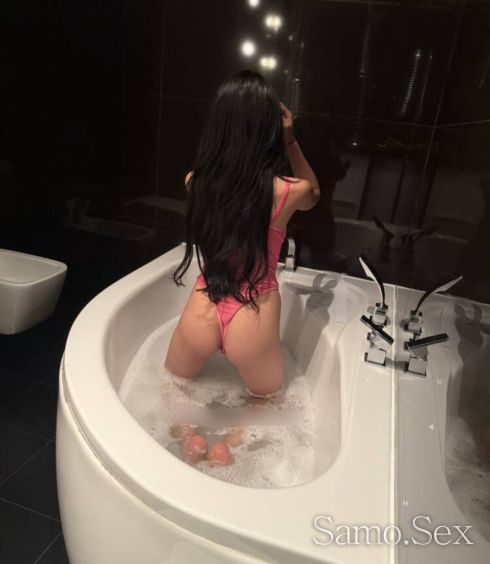 Sisi 💋 -  снимка 2