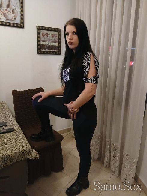 новите секси мацки -  снимка 2