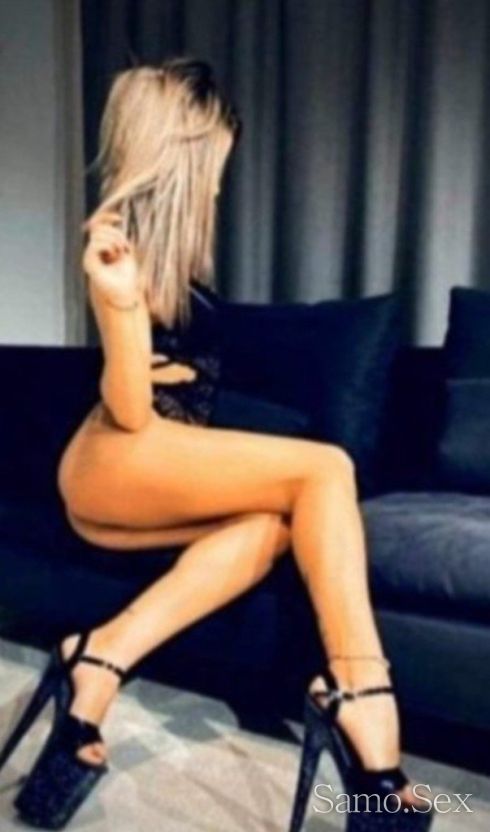 Транссексуална дива и страстна най Яката свирка -  снимка 1