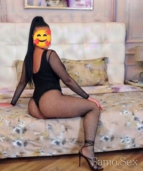 100% реална🫦 💦😘 -  снимка 7