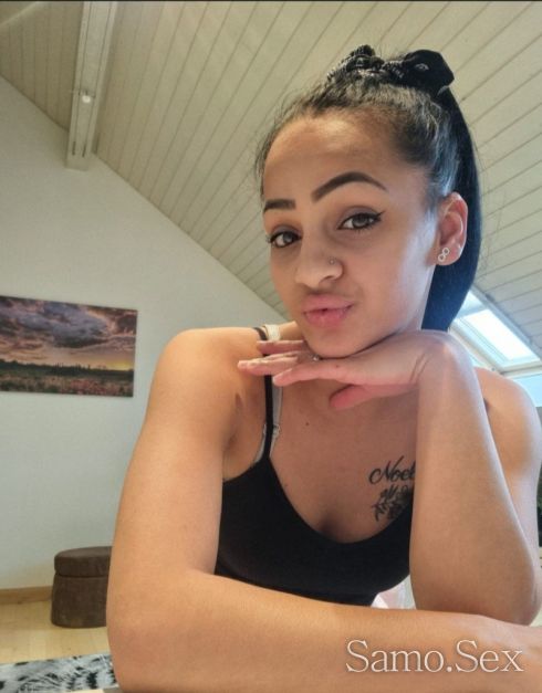 84889 преди 53 минути ❤️Vicky 💯 real❤️ -  снимка 1