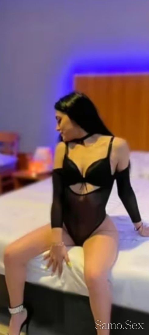 Strastna Kopanarka🥵🍑🎷 -  снимка 1