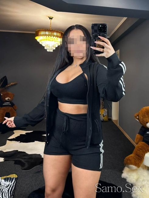 Нова в града 💋 -  снимка 1