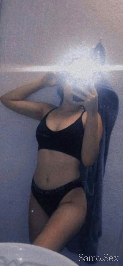 Само една крачка към мен и вечерта става опасно интересна. 🔥🤫 -  снимка 1