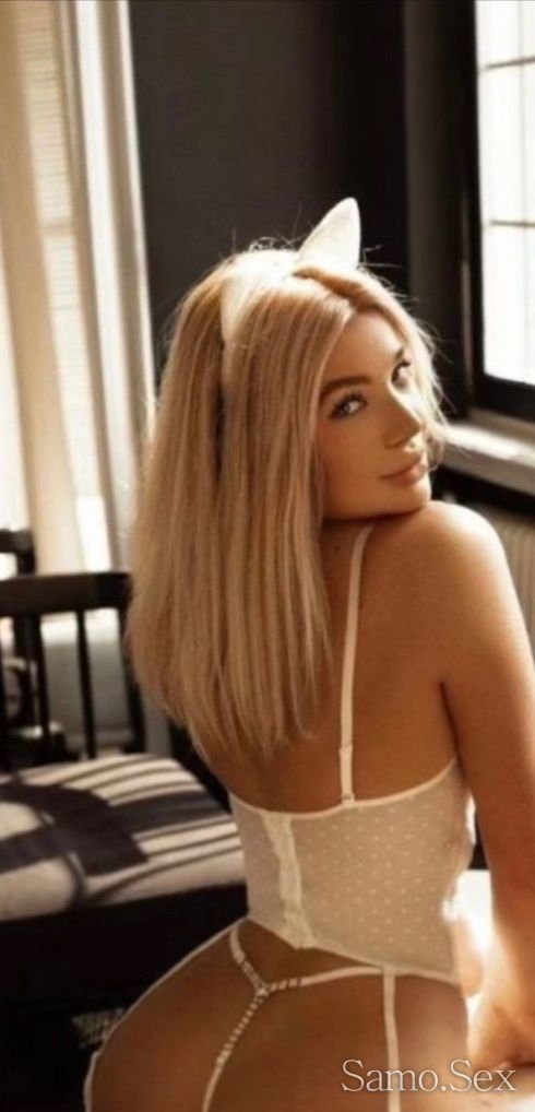 Вино и устни! 🍷💋 -  снимка 2