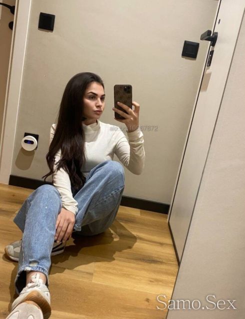 реална дама WhatsApp -  снимка 3