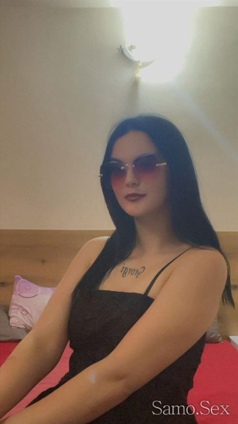 💋Цвети-Твоето Огнено Момиче💋🤫😘 -  снимка 3