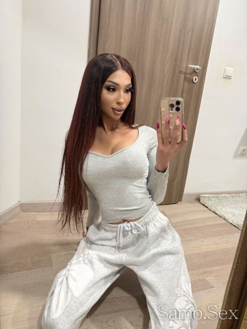 𝓥𝓪𝓷𝓮𝓼𝓼𝓪 ♡ София -  снимка 2