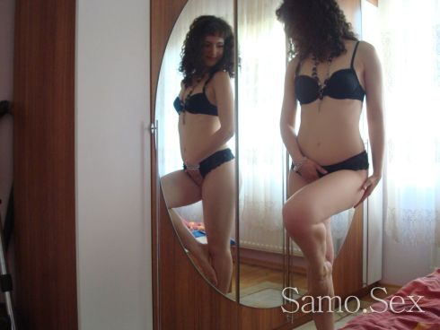 Секс на камера и Порно Клипове дълги -  снимка 9