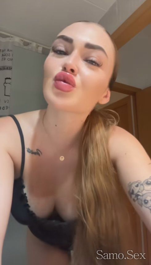 За малко при вас -  снимка 1