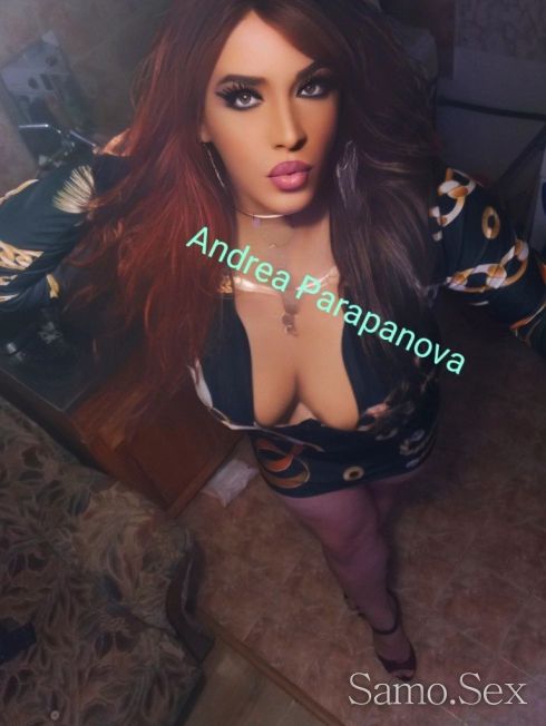 Транс Андреа Парапанова  акт/пас -  снимка 1