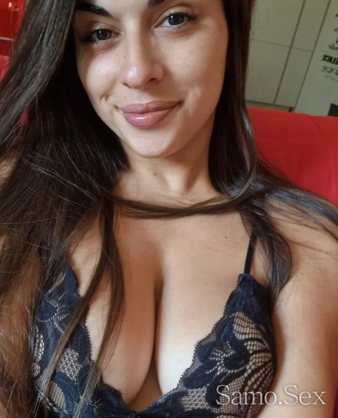 Даниела -  снимка 7