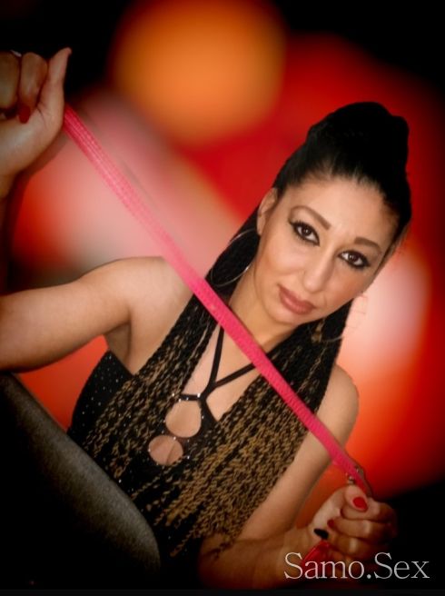 Ванеса Глътка Свеж Въздух в Сивия Ден -  снимка 4