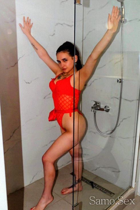100% Real 💋 -  снимка 8