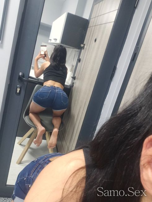 Малко 😈 сладко 😇 изкушение само за вас тук и сега 🫦 -  снимка 3