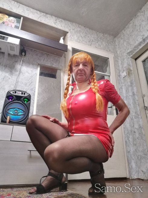 Травестит компаньонка -  снимка 1