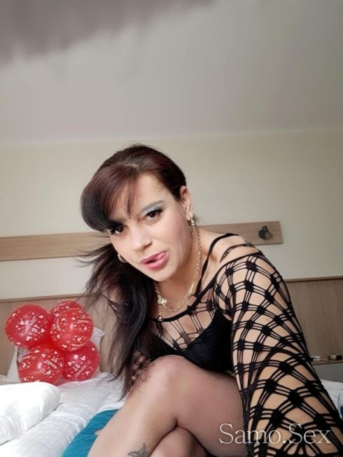 Горещо коте -  снимка 5