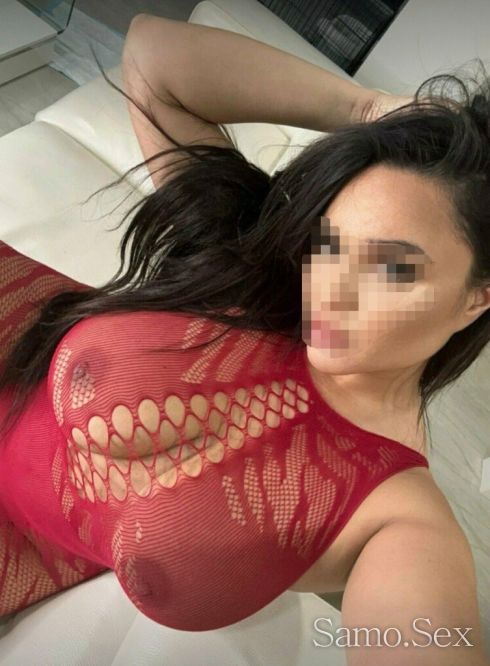 Не🍑 си🍑 Чукал🍑 и🍑 Лизал🍑 такава🍑 сочна🍑 и 🍑пухкава🍑 праскова🍑 -  снимка 3