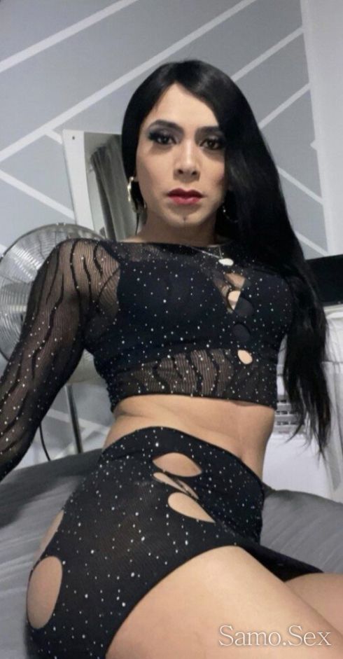 Деси. Ела при мен и ми позволи да вкуся твърдите ти устни -  снимка 1