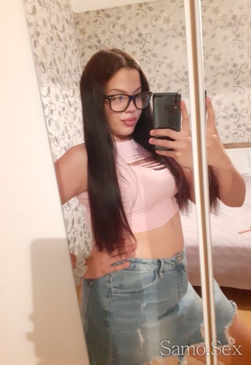 Anna new in town🎀 -  снимка 4