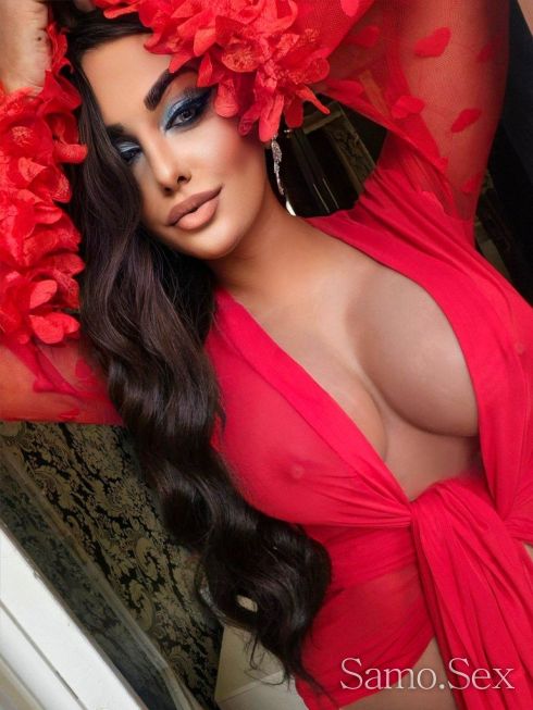 „Гледай ме смело. Аз не се плаша от погледи.“ -  снимка 9