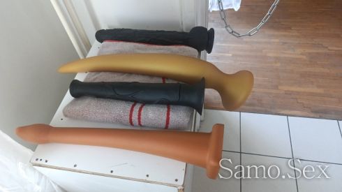 Пасивна SISSY робиня си търси спешно момиче за съвместна работа -  снимка 6