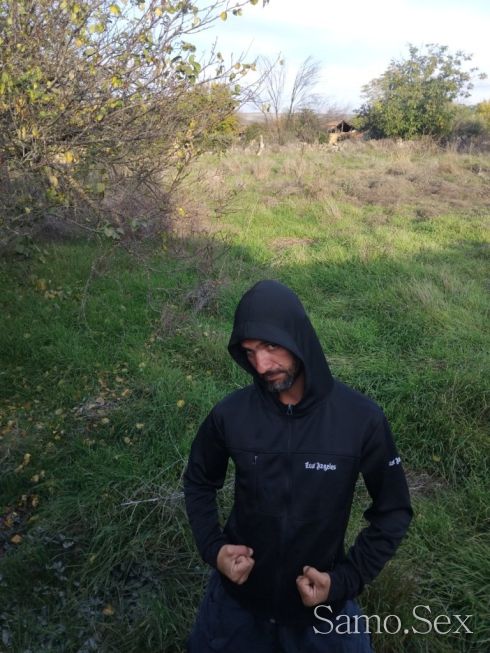 Предлагам лизане до като свършите и секс на възрасни дами -  снимка 2