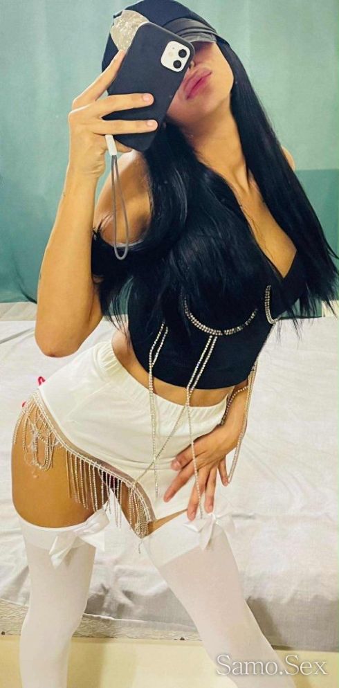 The black bitch girl -  снимка 1