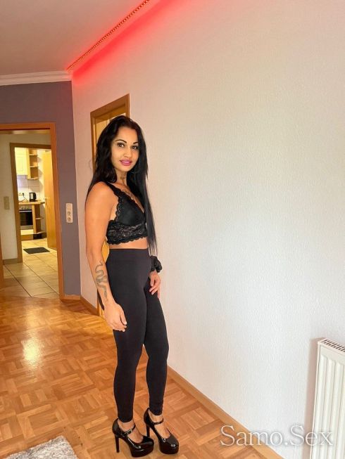 нова съм в града -  снимка 6