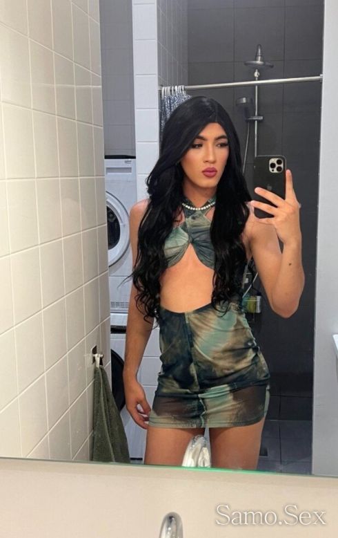 Палавница  готова да задоволи твой те фантазии -  снимка 3