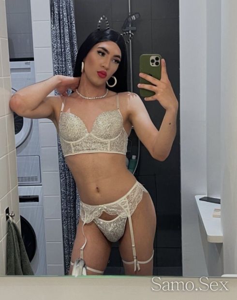 Палавница  готова да задоволи твой те фантазии -  снимка 5