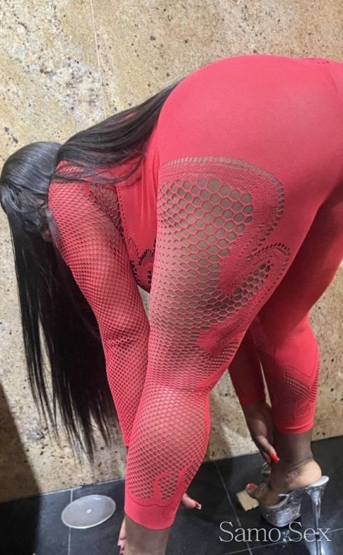 ОБИКНОВЕНО МОМИЧЕ -  снимка 2