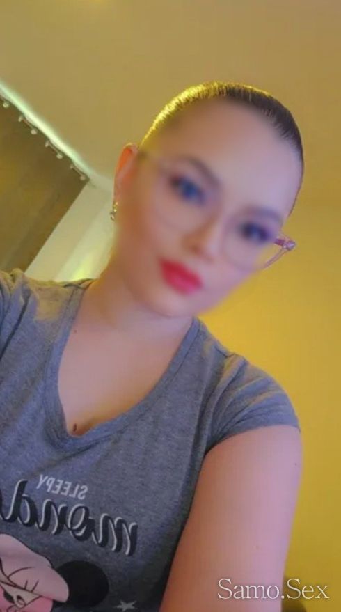 Нова съм тук може на ваш терен и хотел  🌹 -  снимка 1