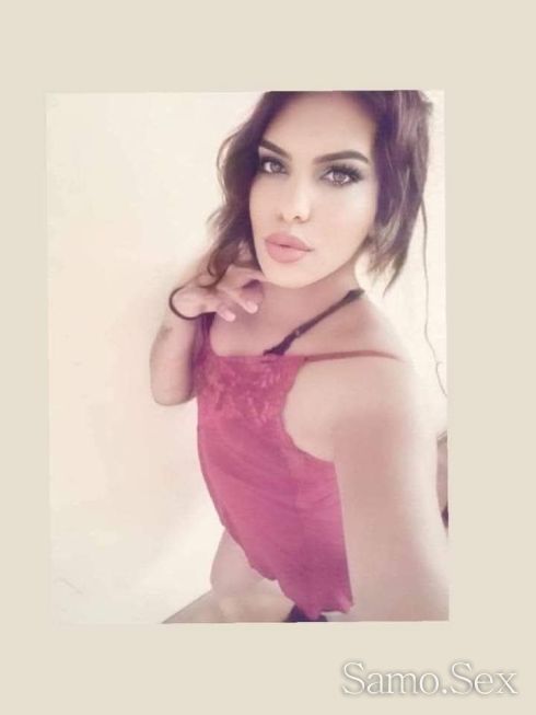 Нов травестит очаквам ви сладури -  снимка 1