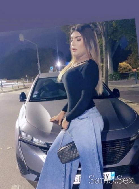 Нов травестит очаквам ви сладури -  снимка 2