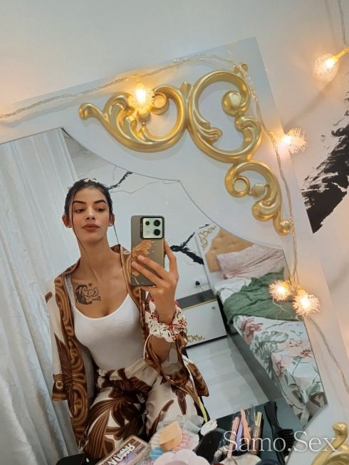 Малката -  снимка 2